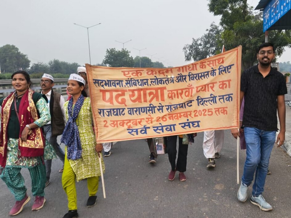 आगरा सीमा पर स्थानीय आयोजकों ने ‘एक कदम गांधी के साथ’ पदयात्रा का किया स्वागत – पदयात्रा का 39वां दिन